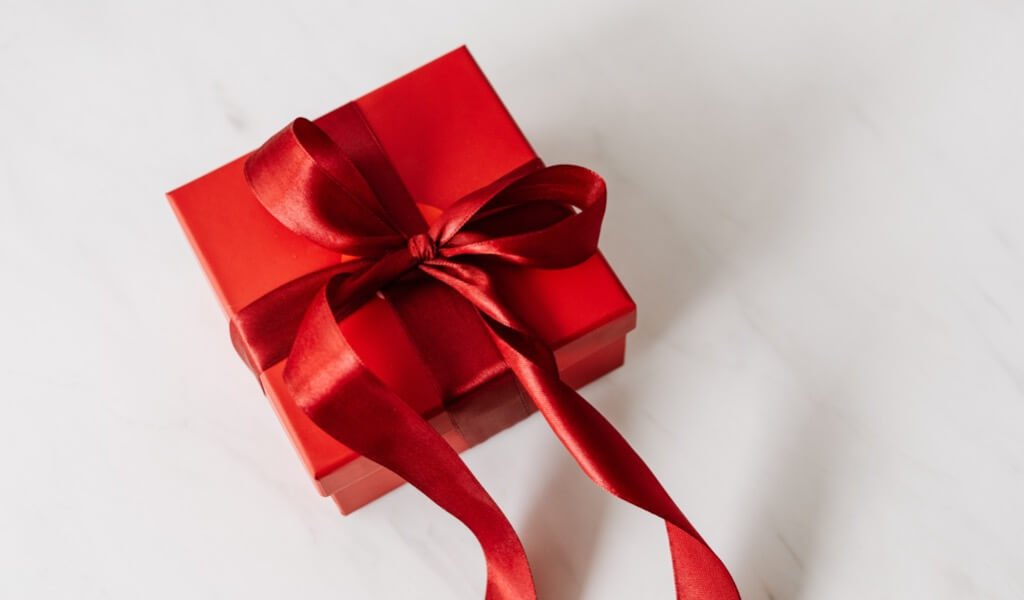 Hediye Kutusu Hazırlarken Nelere Dikkat Etmelisiniz? - Clicksy